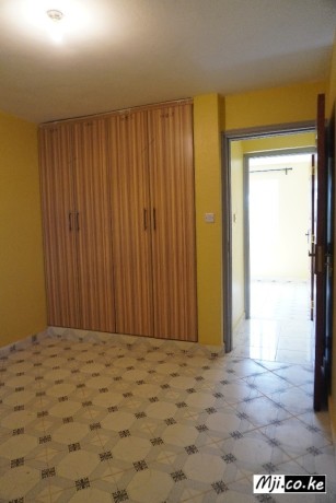 2bedroom-15k-ruai-simbara-lane-big-8
