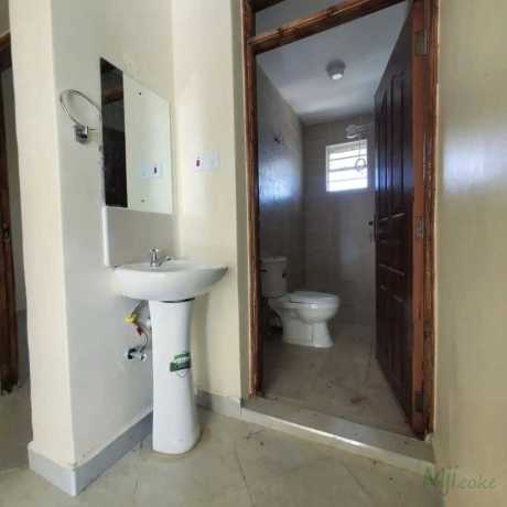 affordable-2bedroom-27k-ruiru-kamakis-big-4