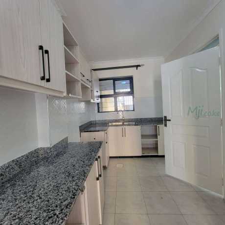 2bedroom-ruaka-42k-big-4