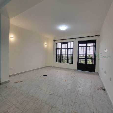 2bedroom-45k-ruaka-big-3